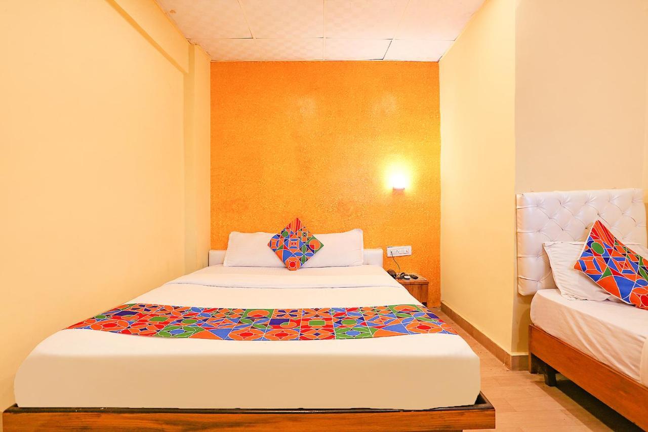 Fabexpress Dream Inn Bombay Esterno foto
