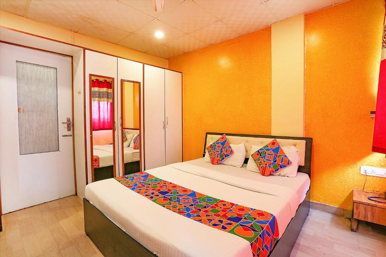 Fabexpress Dream Inn Bombay Esterno foto